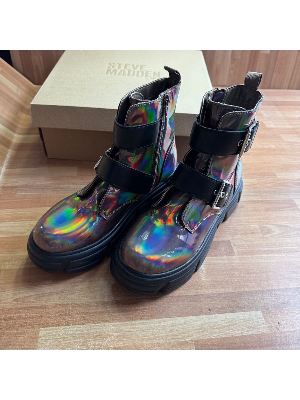 Steve Madden pewter combat boots size 5